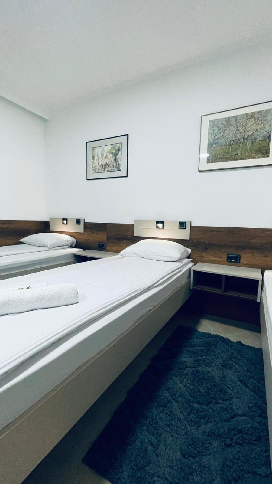 Kollar D Guest House - Prenociste Rooms Subotica Eksteriør bilde