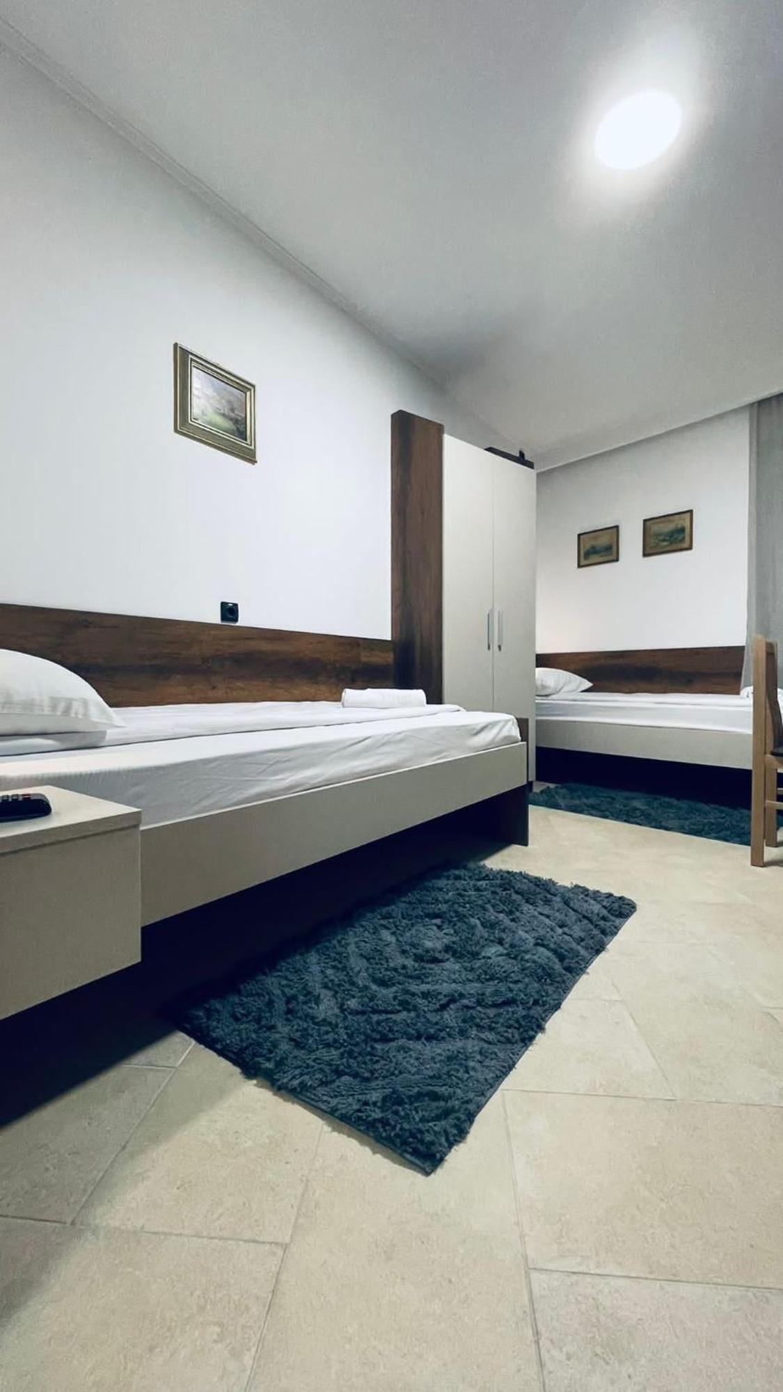 Kollar D Guest House - Prenociste Rooms Subotica Eksteriør bilde