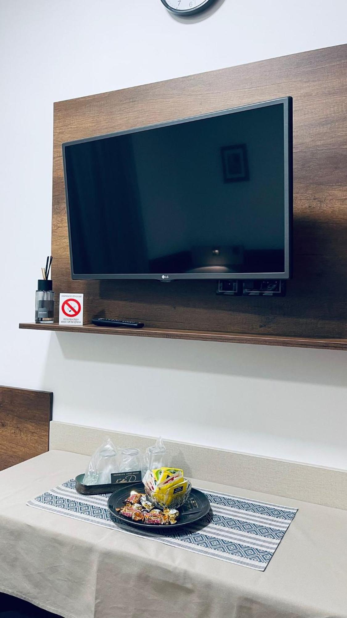 Kollar D Guest House - Prenociste Rooms Subotica Eksteriør bilde